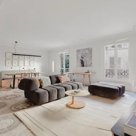 Exclusive Luxury 1br With Ac, Prime 7th Apartment *